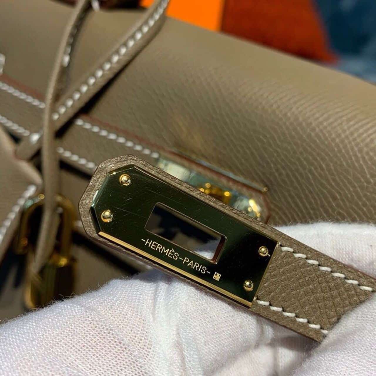 1:1 Replica Hermes Kelly 25 Sellier Epsom Etoupe Bag For Women, Women's Handbags, Shoulder Bags 10in/25cm - Image 12