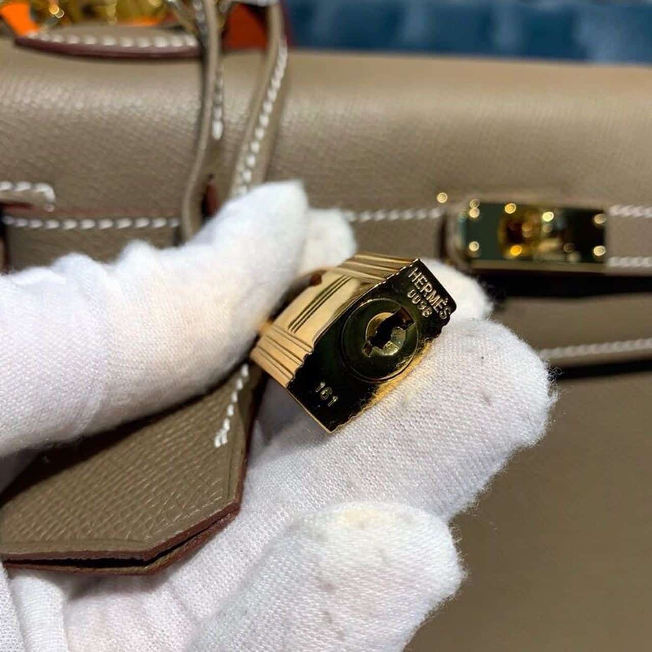 1:1 Replica Hermes Kelly 25 Sellier Epsom Etoupe Bag For Women, Women's Handbags, Shoulder Bags 10in/25cm - Image 7