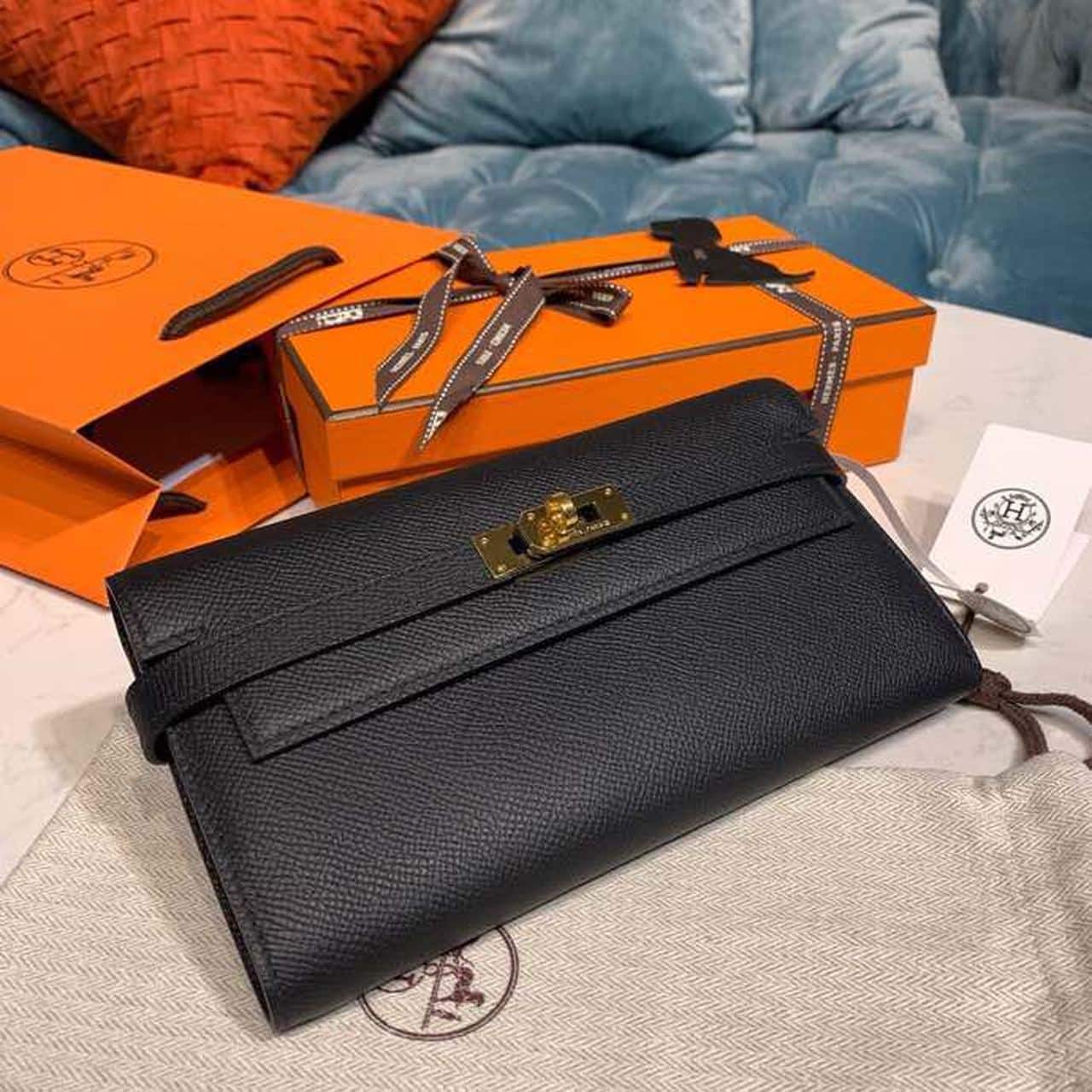 1:1 Replica Hermes Kelly Wallet To Go Woc Black With Gold Toned Hardware Bag For Women 8.2in/21cm - Image 6