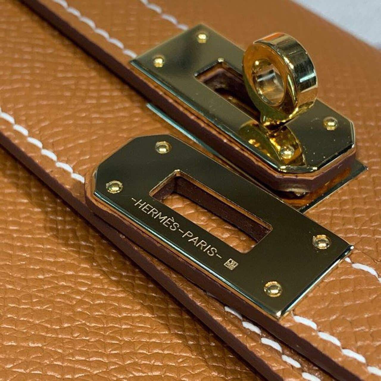 1:1 Replica Hermes Kelly Wallet To Go Woc Brown With Gold Toned Hardware Bag For Women 8.2in/21cm - Image 7