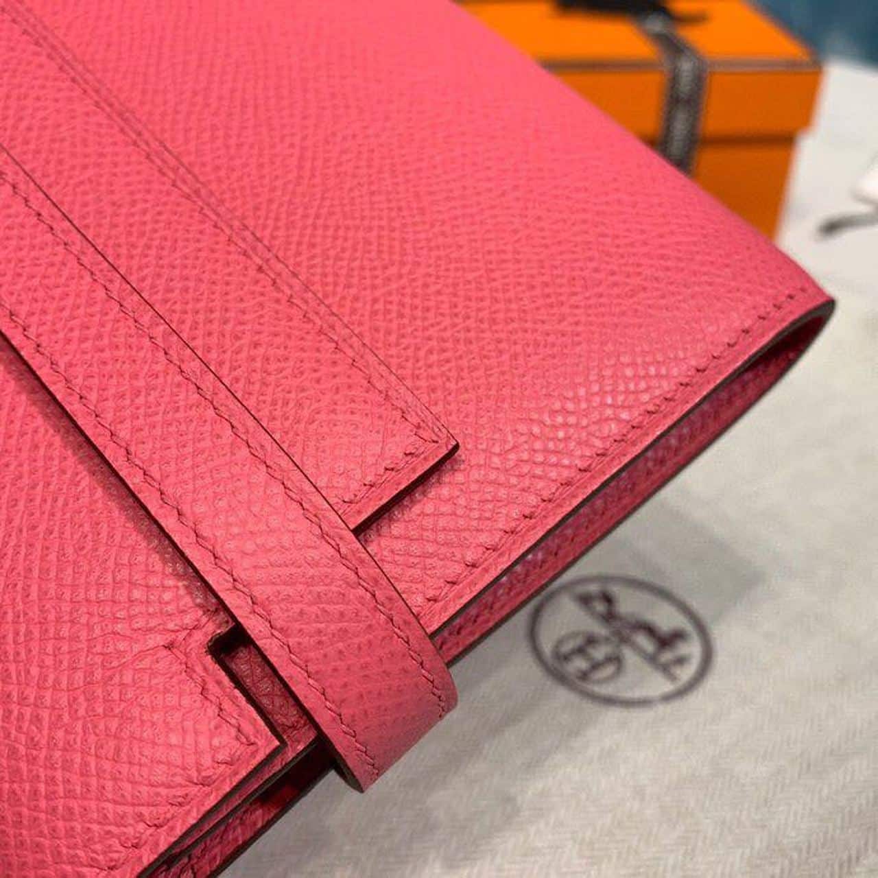 1:1 Replica Hermes Kelly Wallet To Go Woc Pink With Gold Toned Hardware Bag For Women 8.2in/21cm - Image 10