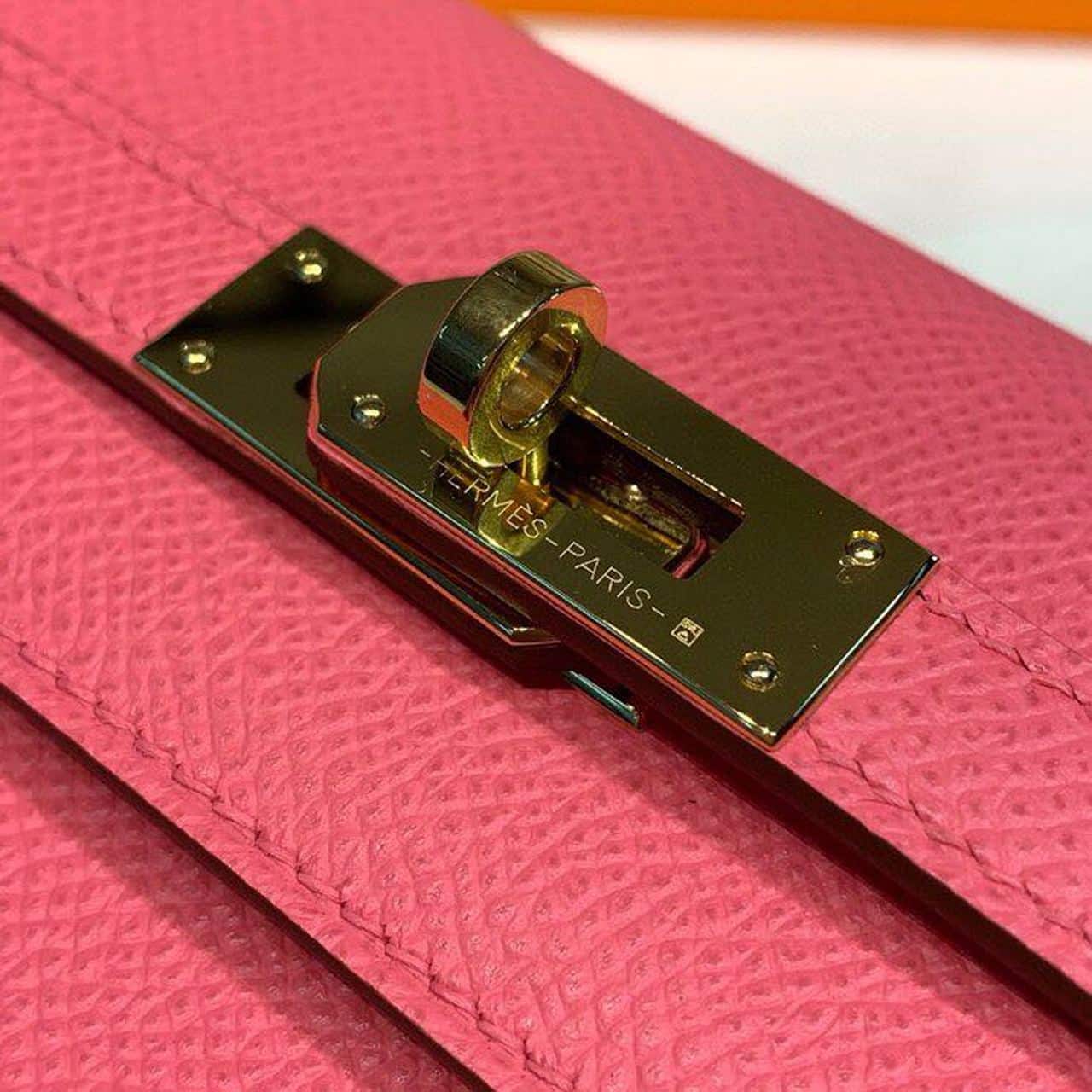 1:1 Replica Hermes Kelly Wallet To Go Woc Pink With Gold Toned Hardware Bag For Women 8.2in/21cm - Image 16
