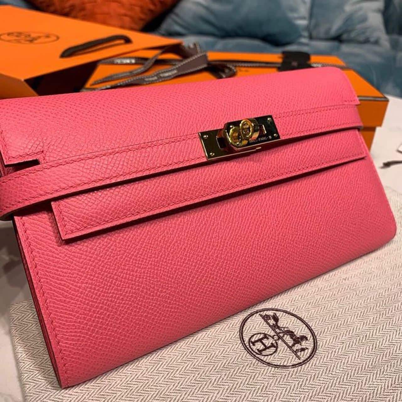 1:1 Replica Hermes Kelly Wallet To Go Woc Pink With Gold Toned Hardware Bag For Women 8.2in/21cm - Image 3