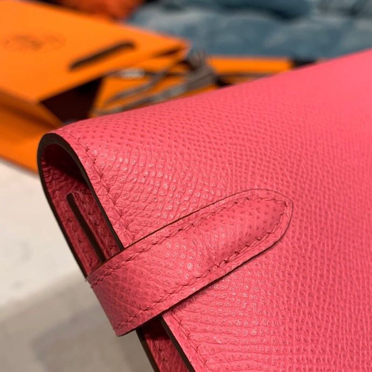 1:1 Replica Hermes Kelly Wallet To Go Woc Pink With Gold Toned Hardware Bag For Women 8.2in/21cm - Image 15