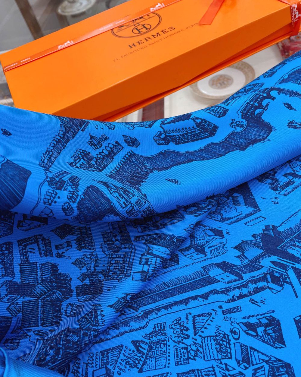 Hermes La Cite Cavalerie 2019 Octave Marsal Dark Blue 90cm/35in H003373S 04.