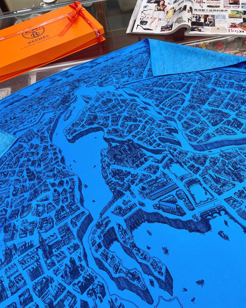 Hermes La Cite Cavalerie 2019 Octave Marsal Dark Blue 90cm/35in H003373S 04.