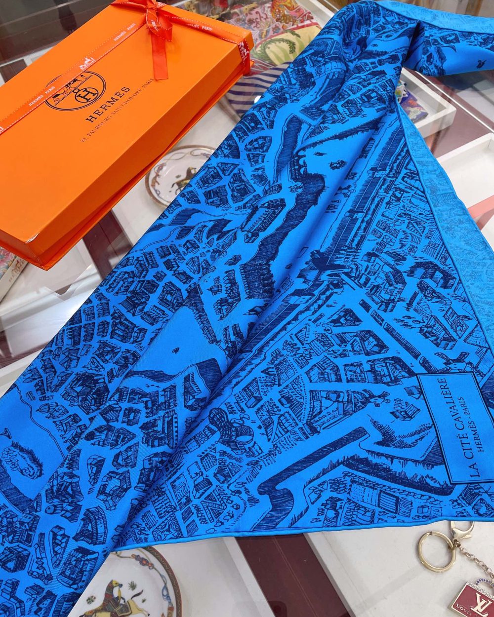 Hermes La Cite Cavalerie 2019 Octave Marsal Dark Blue 90cm/35in H003373S 04.