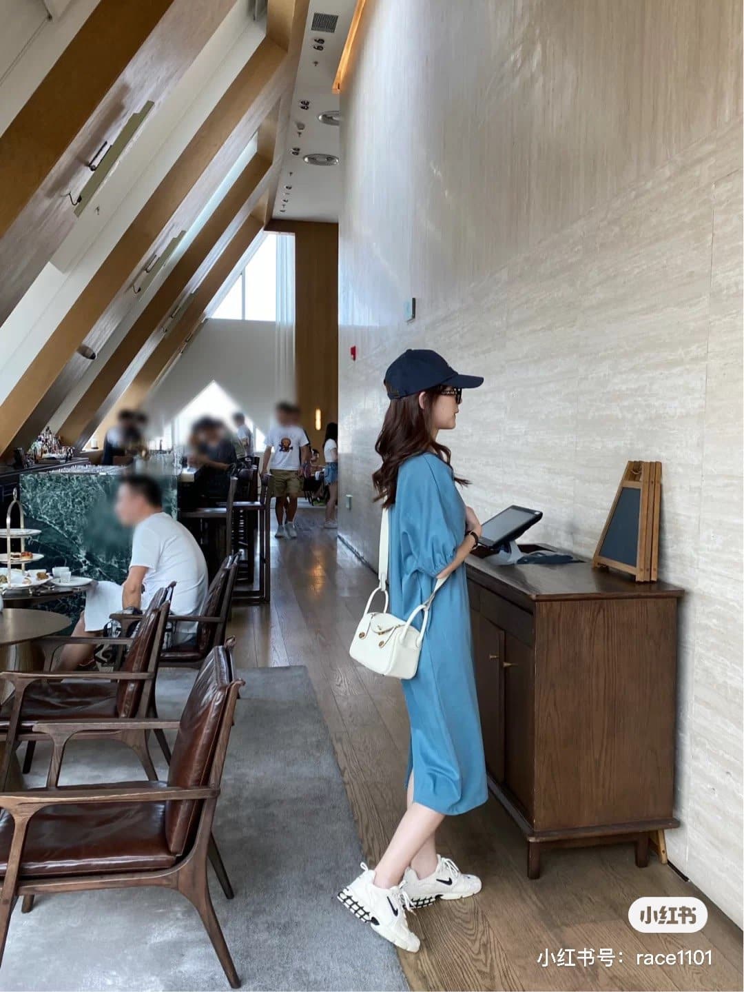 1:1 Replica Hermes Lindy Mini Clemence Bag White For Women, Women’s Handbags, Shoulder And Crossbody Bags 7.5in/19cm - Image 2