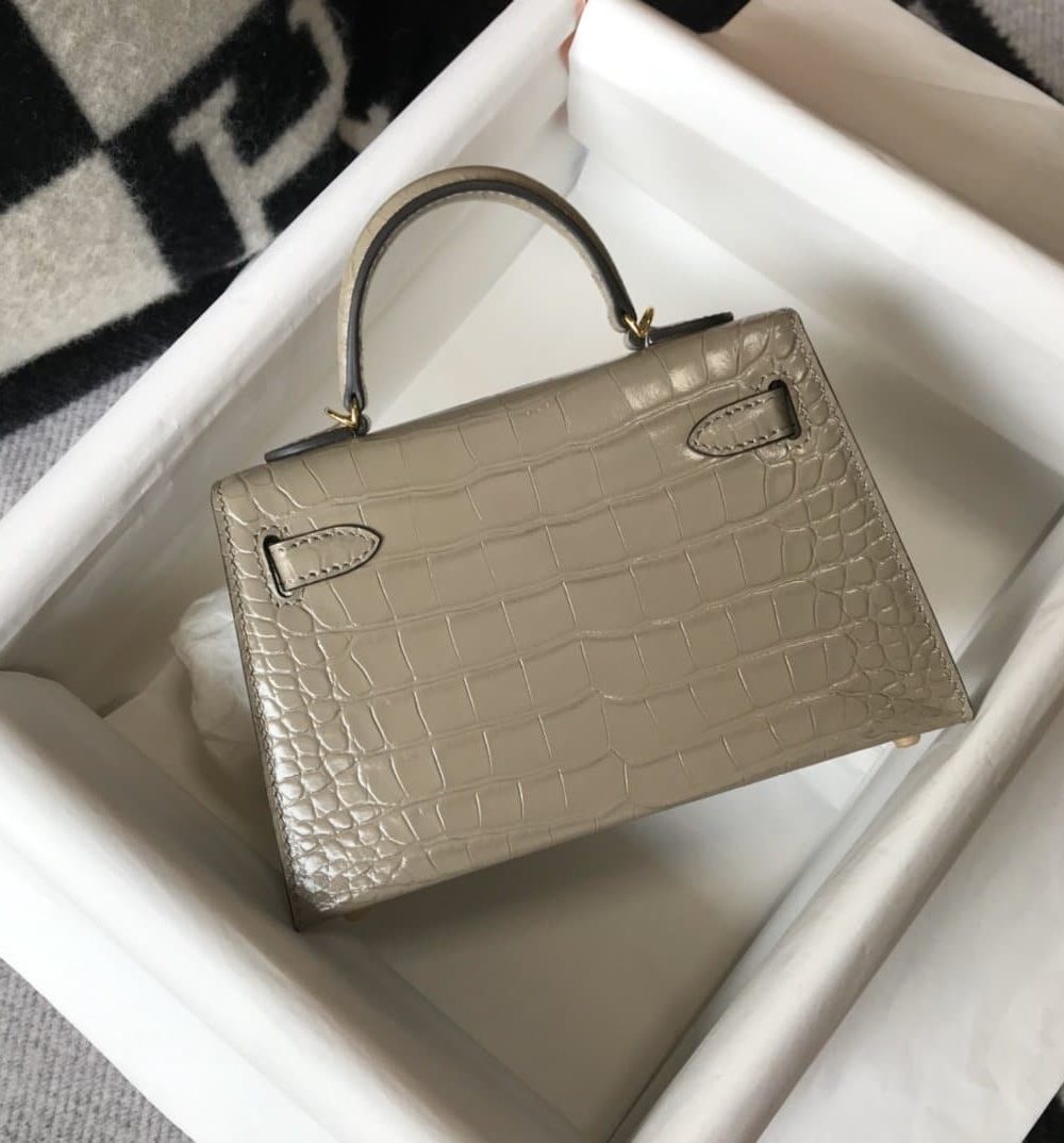 1:1 Replica Hermes Mini Kelly 19 Embossed Patent Light Grey Bag With Gold-Toned Harware For Women, Women's Handbags, Shoulder Bags 7.5in/19cm