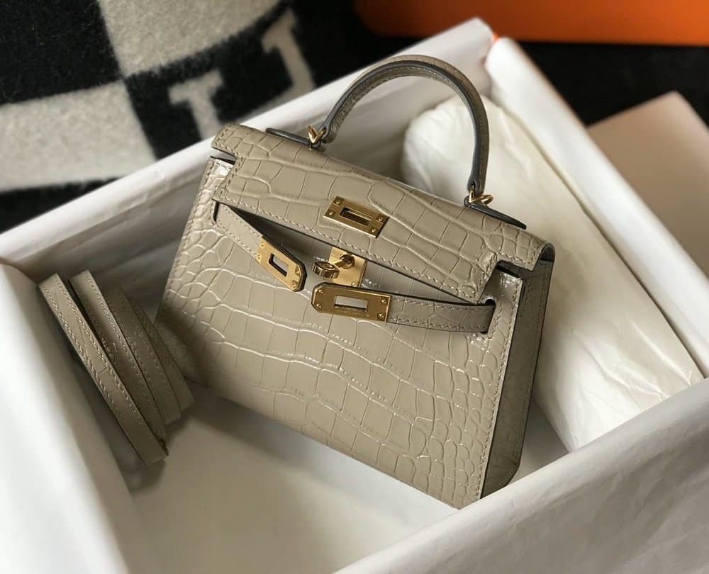 1:1 Replica Hermes Mini Kelly 19 Embossed Patent Light Grey Bag With Gold-Toned Harware For Women, Women's Handbags, Shoulder Bags 7.5in/19cm