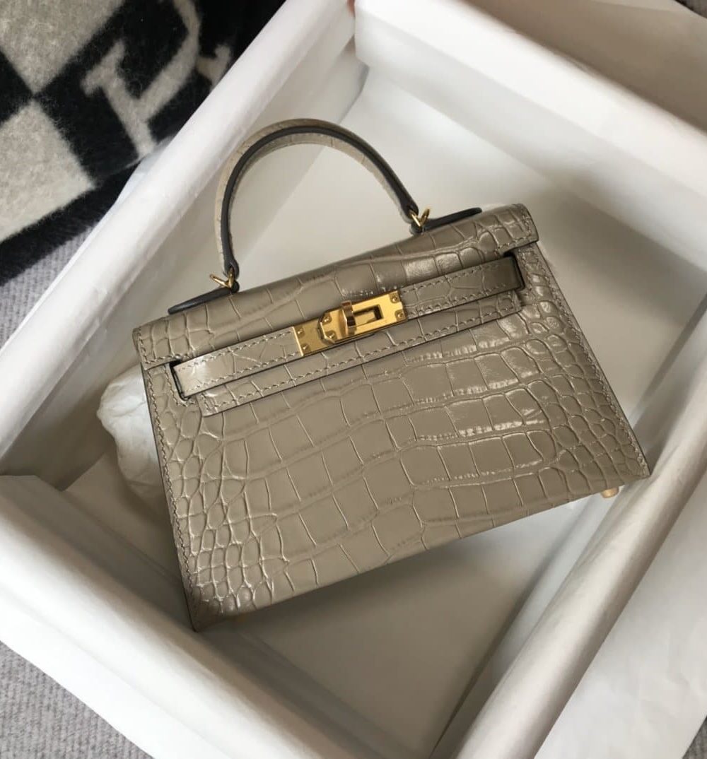 1:1 Replica Hermes Mini Kelly 19 Embossed Patent Light Grey Bag With Gold-Toned Harware For Women, Women's Handbags, Shoulder Bags 7.5in/19cm