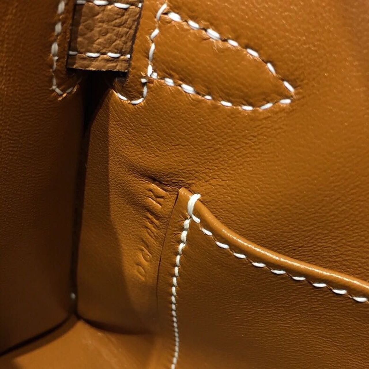 1:1 Replica Hermes Mini Kelly Gold For Women Gold Toned Hardware 7.5in/19cm - Image 13