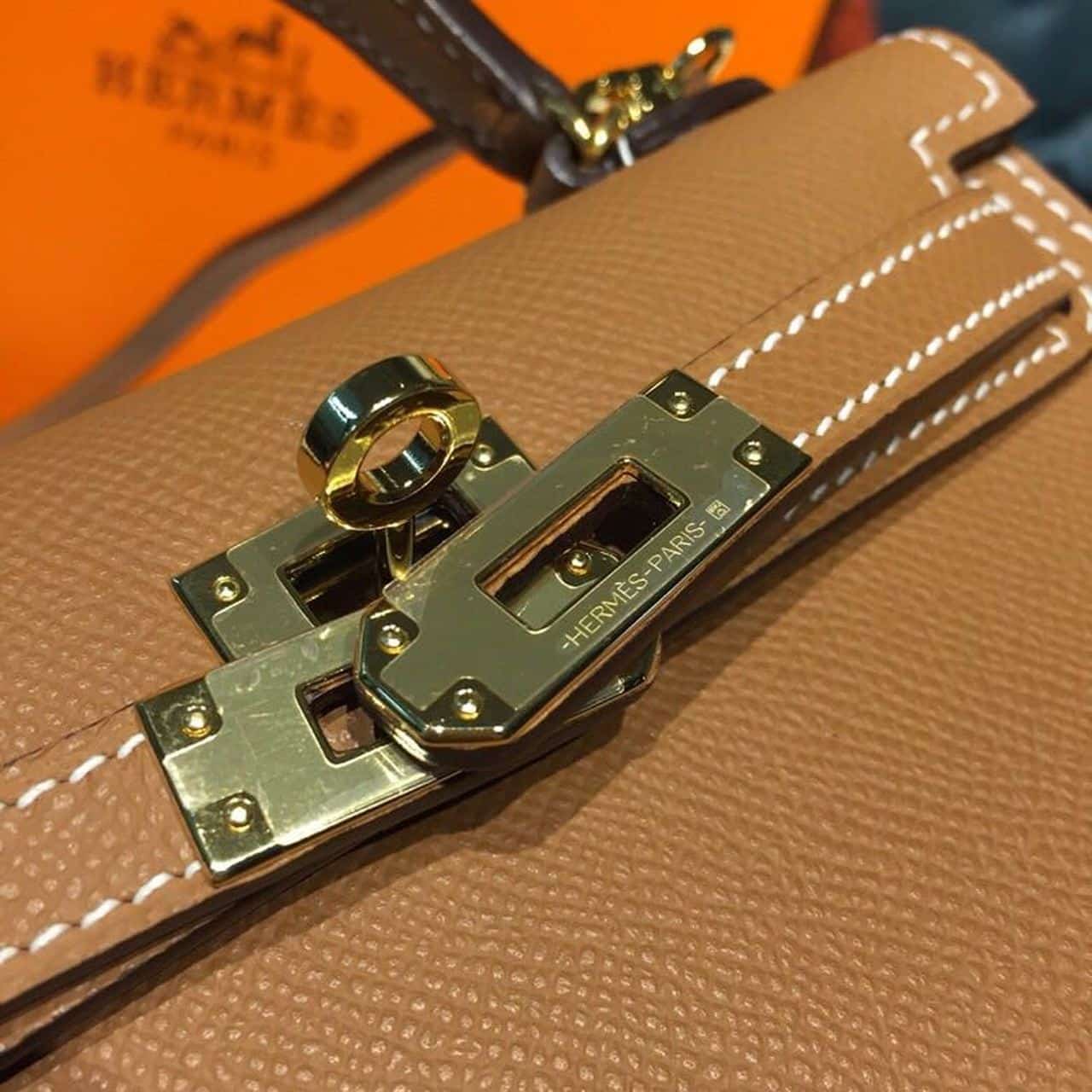 1:1 Replica Hermes Mini Kelly Gold For Women Gold Toned Hardware 7.5in/19cm - Image 8