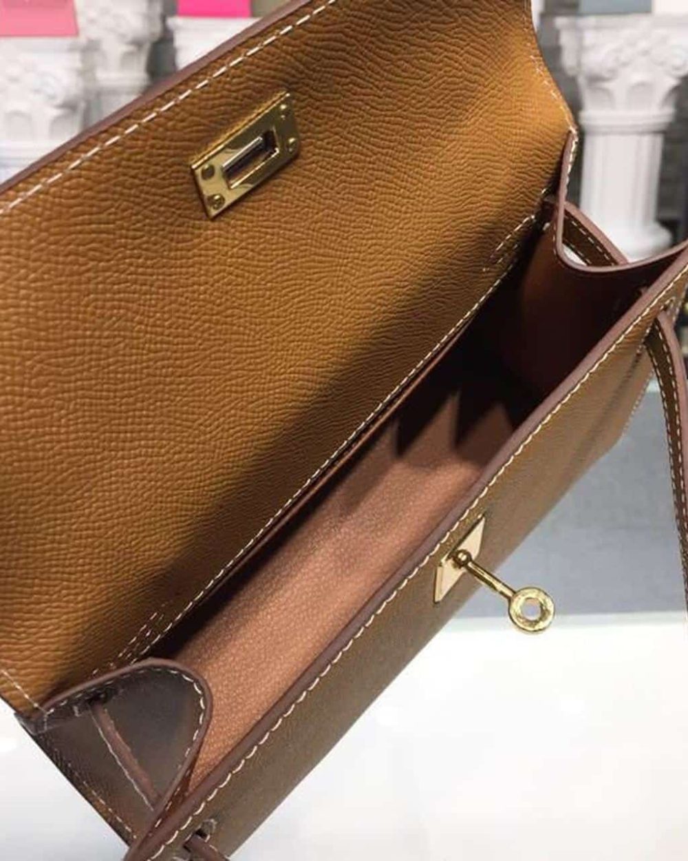 1:1 Replica Hermes Mini Kelly KP Pochette Gold For Women Hermes Mini Kelly KP Pochette Gold For Women Gold Toned Hardware 8.7in/22cm8.7in/22cm