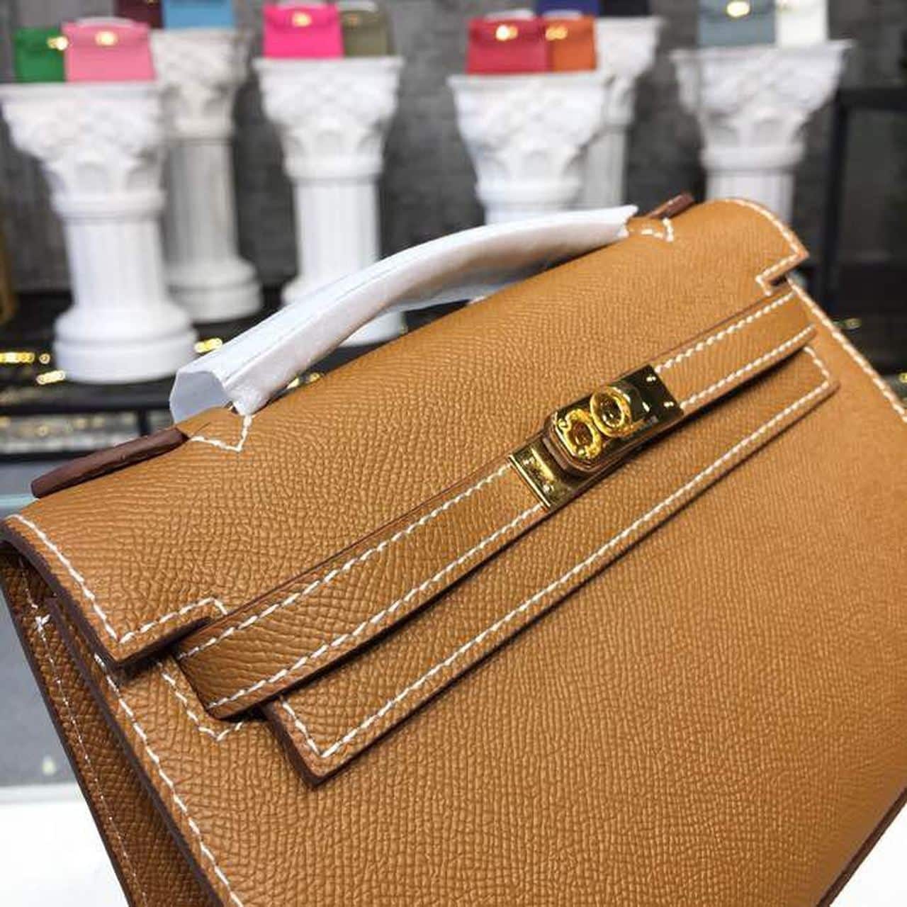 1:1 Replica Hermes Mini Kelly KP Pochette Gold For Women Hermes Mini Kelly KP Pochette Gold For Women Gold Toned Hardware 8.7in/22cm8.7in/22cm - Image 15