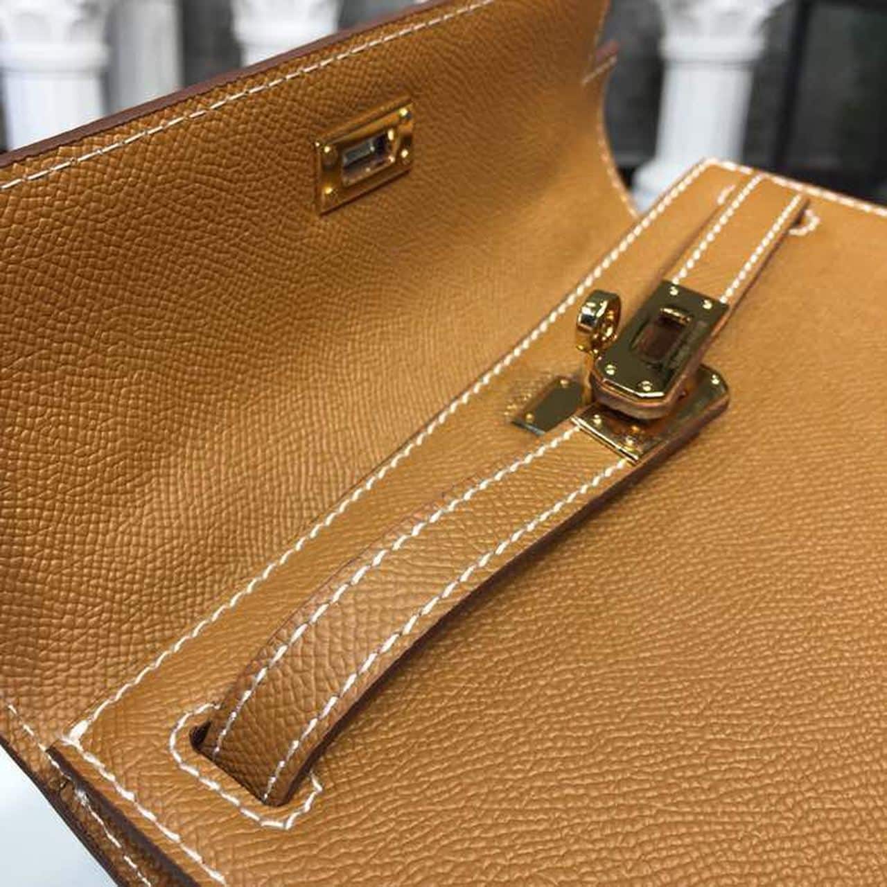 1:1 Replica Hermes Mini Kelly KP Pochette Gold For Women Hermes Mini Kelly KP Pochette Gold For Women Gold Toned Hardware 8.7in/22cm8.7in/22cm - Image 14