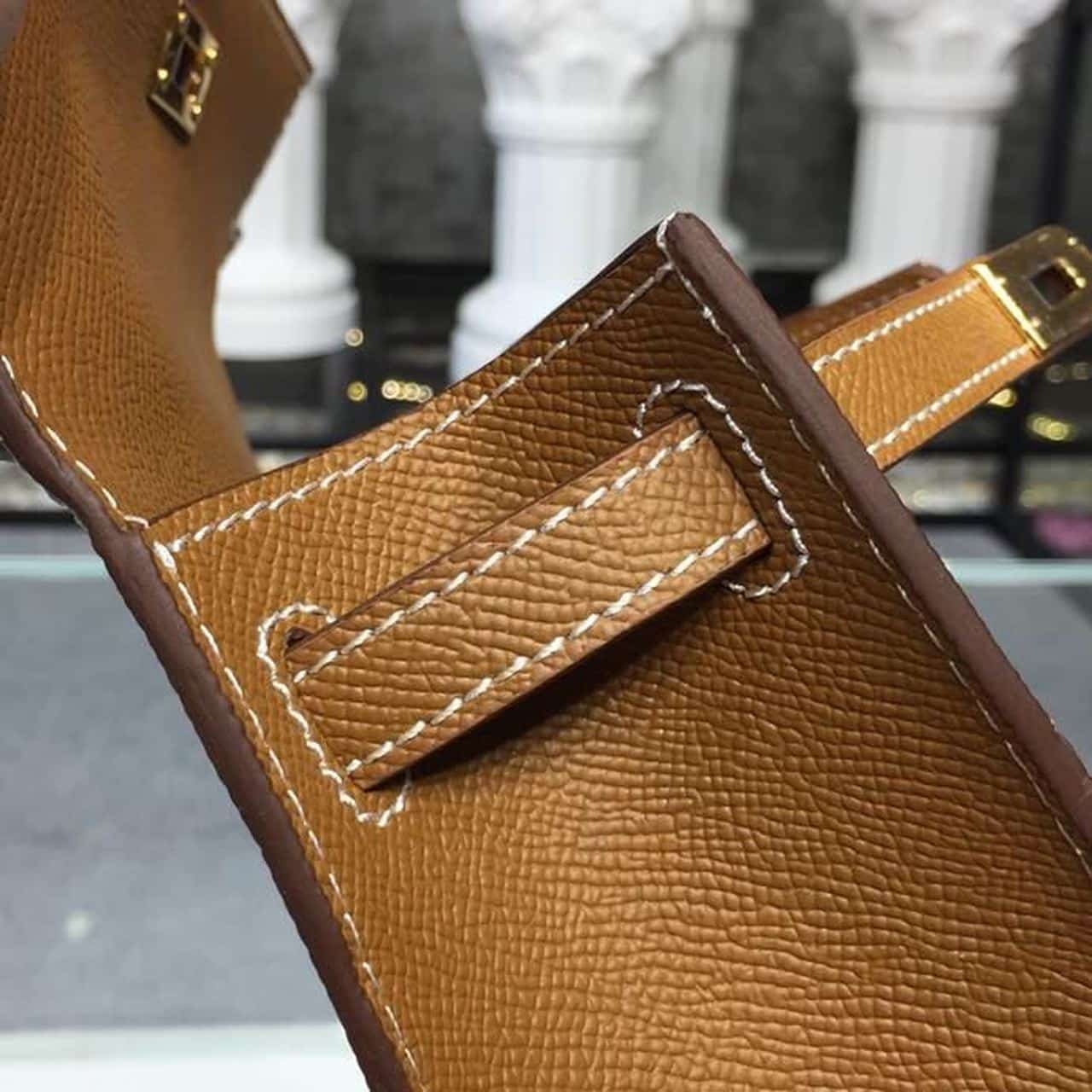 1:1 Replica Hermes Mini Kelly KP Pochette Gold For Women Hermes Mini Kelly KP Pochette Gold For Women Gold Toned Hardware 8.7in/22cm8.7in/22cm - Image 9