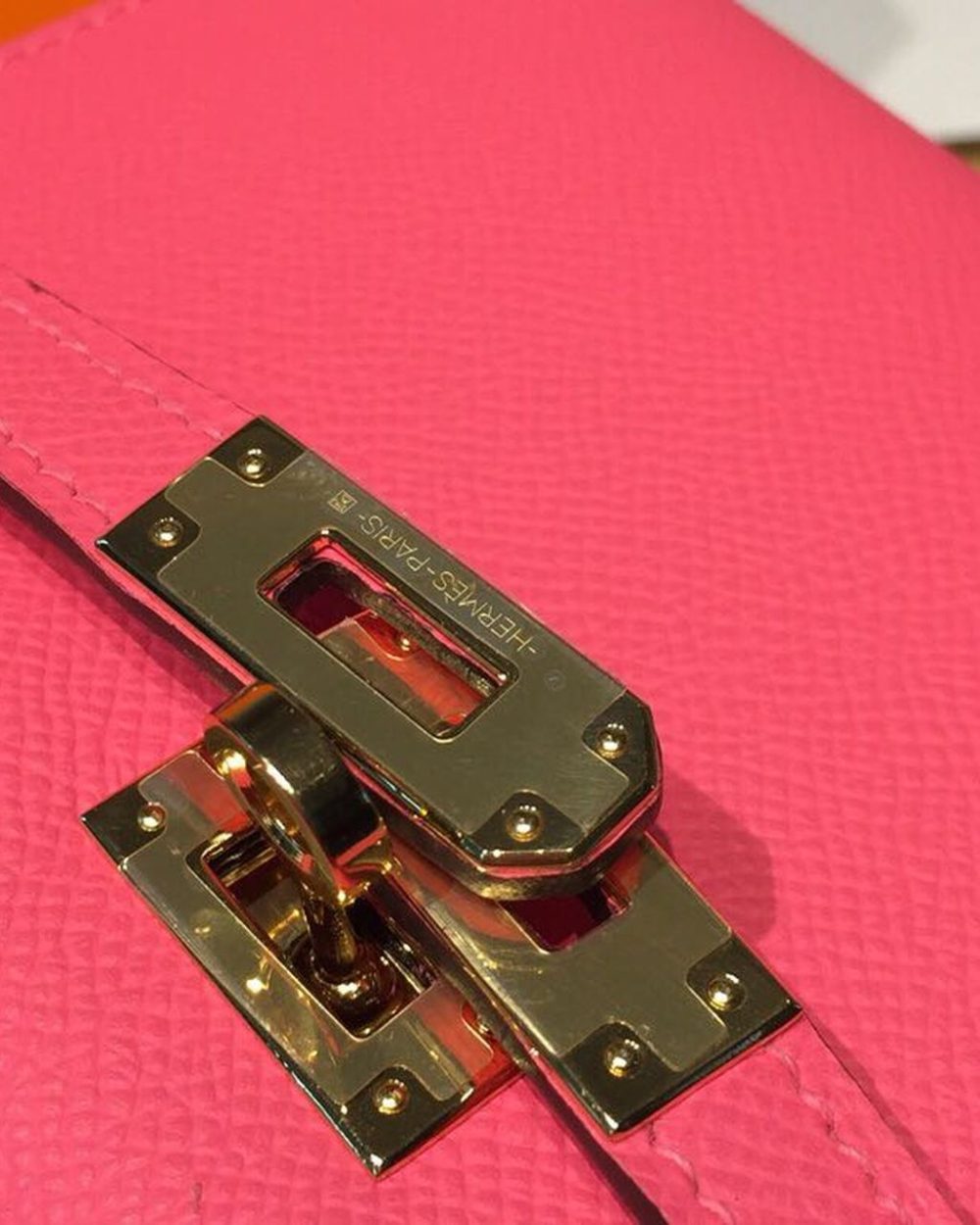 1:1 Replica Hermes Mini Kelly Rose Tyrien For Women Gold Toned Hardware 7.5in/19cm