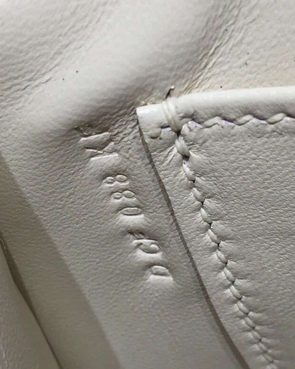 1:1 Replica Hermes Mini Kelly White For Women Gold Toned Hardware 7.5in/19cm