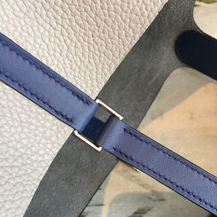 1:1 Replica Hermes Picotin Lock 18 Bag Grey/Navy Blue With Silver-Toned Hardware For Women, Women's Handbags 7.1in/18cm - Image 7