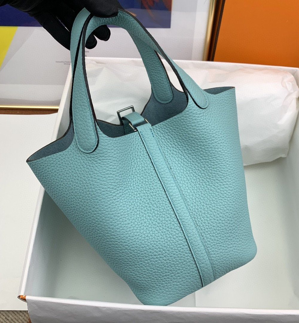 1:1 Replica Hermes Picotin Lock 18 Bag Light Blue With Silver-Toned Hardware For Women, Women's Handbags 7.1in/18cm