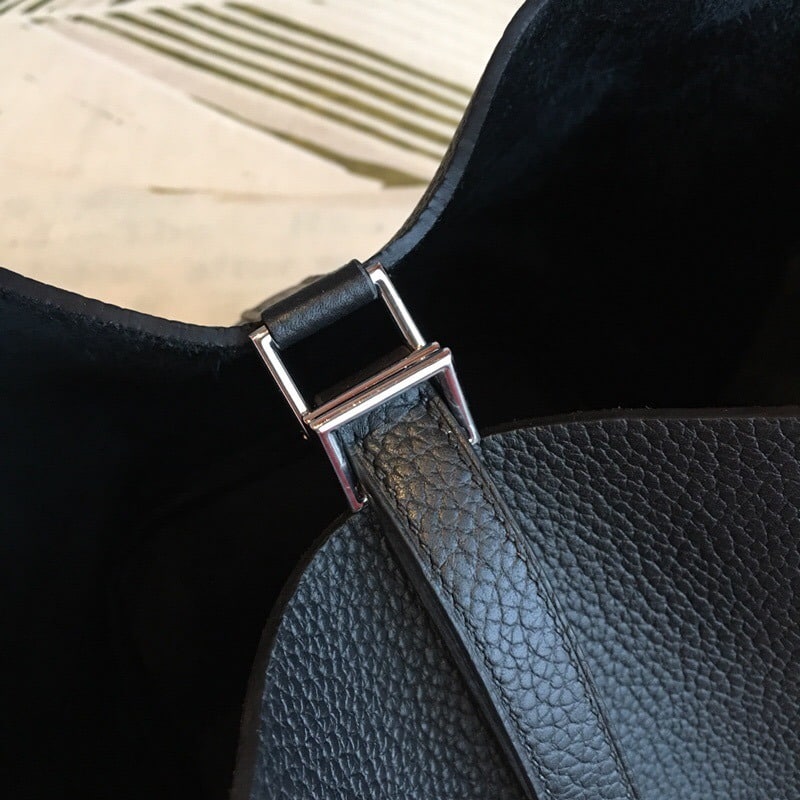 1:1 Replica Hermes Picotin Lock 18 Black Clemence Palladium Hardware For Women 7.5in/19cm - Image 4