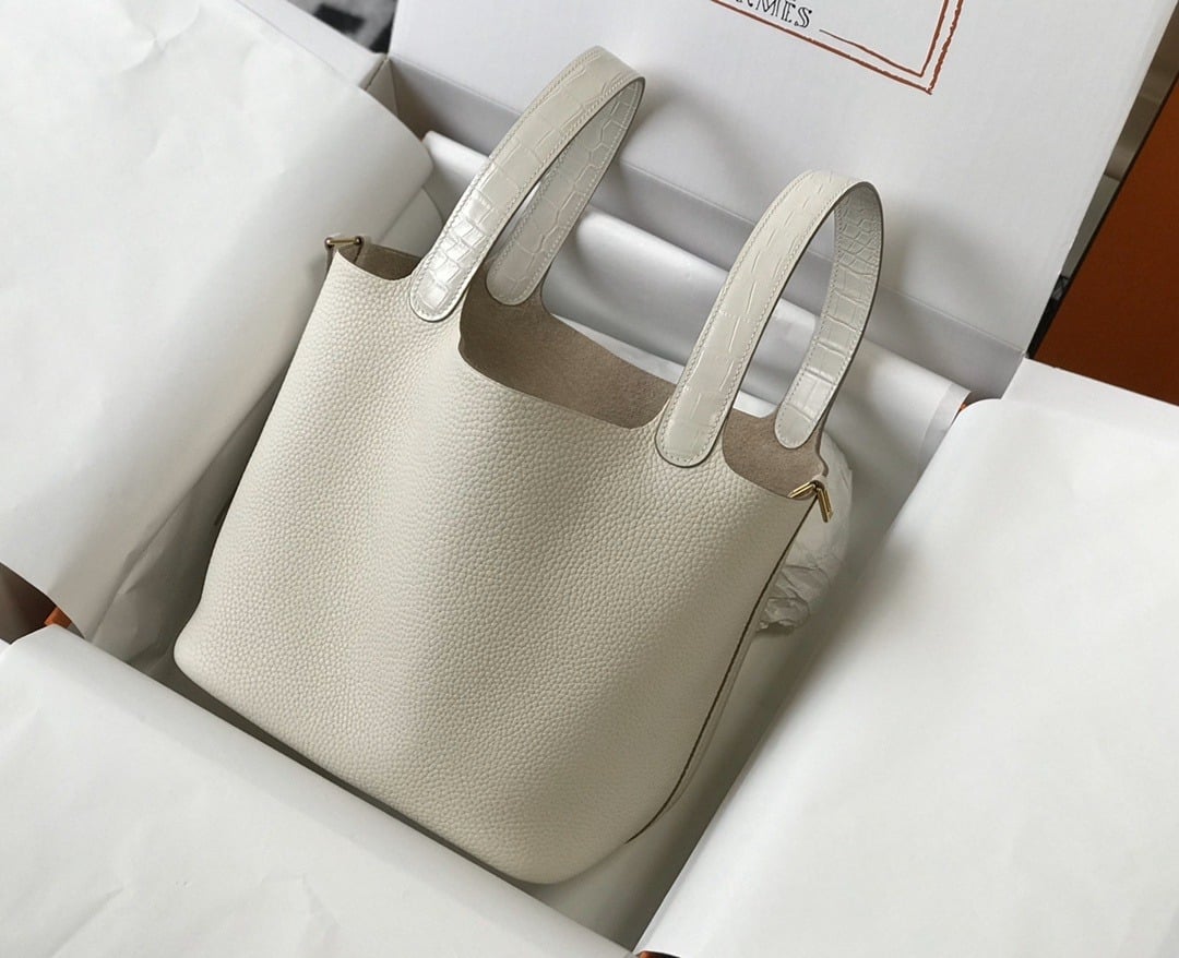 1:1 Replica Hermes Picotin Lock 18 White Bag With Gold-Toned Hardware For Women, Women's Handbags 7.1in/18cm - Image 2