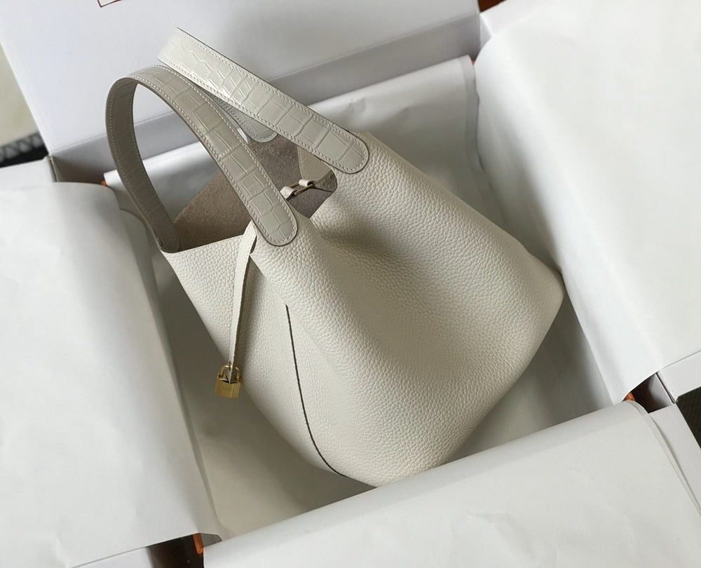 1:1 Replica Hermes Picotin Lock 18 White Bag With Gold-Toned Hardware For Women, Women's Handbags 7.1in/18cm
