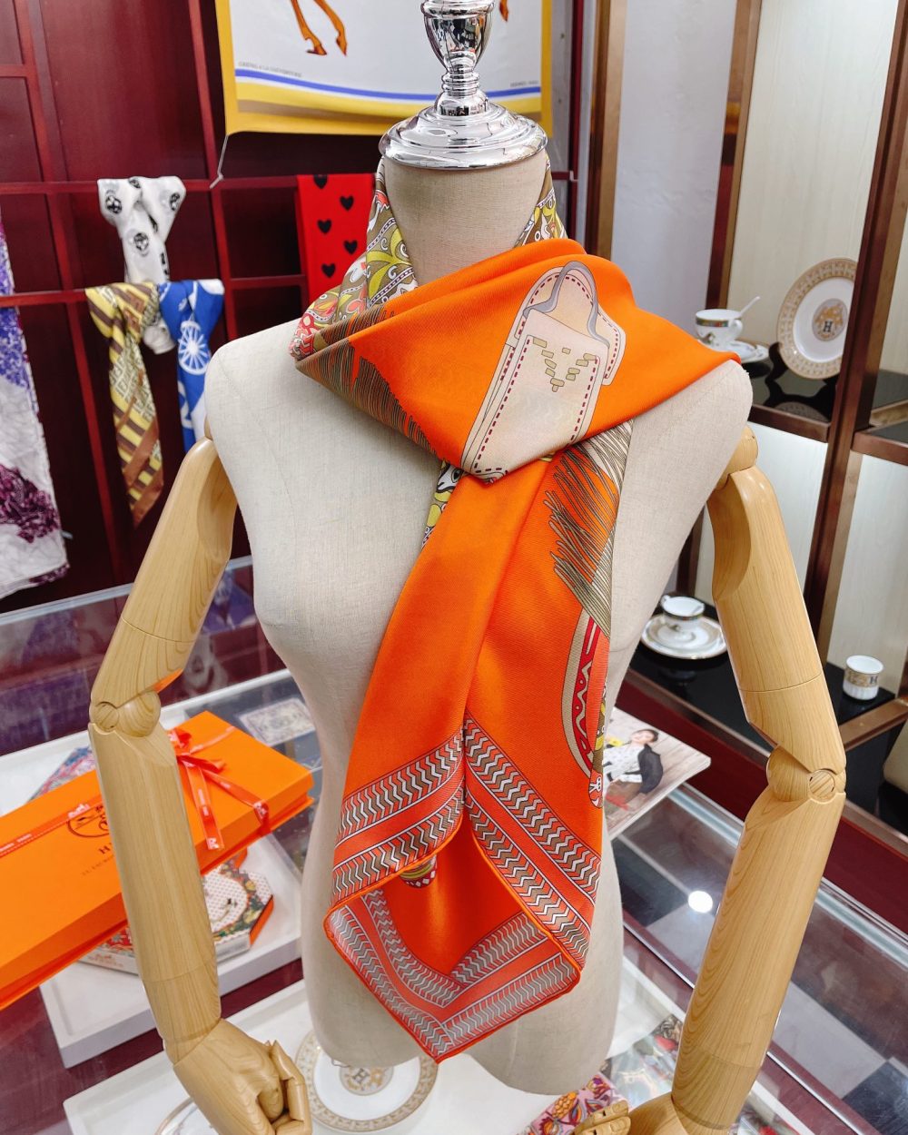 Hermes Selle des Steppes Orange Square Scarf 90cm/35in 