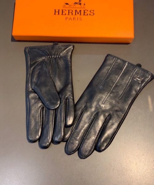 Hermes Soya Gloves In Black