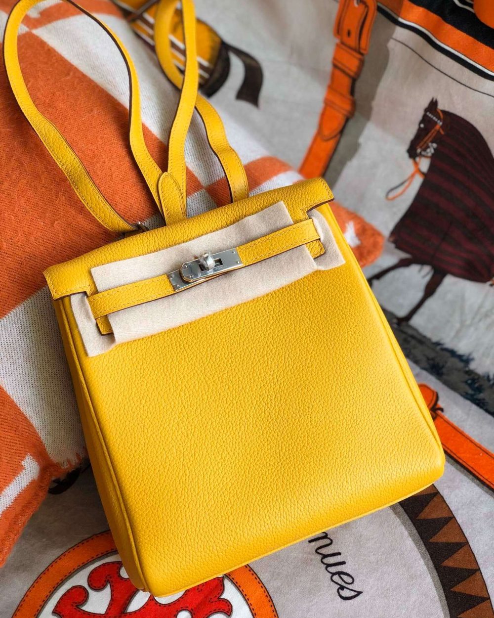 1:1 Replica Kelly Danse II Bag Swift Yellow/Black/Brown/Pink/Red For Women 22cm / 8.7in