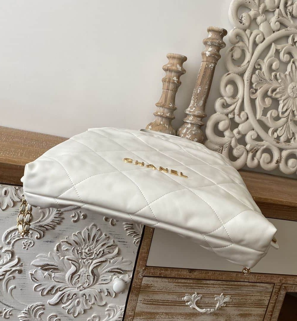 [REP 1:1] Large 22 Backpack Black/White For Women 19.9in / 51cm AS3313