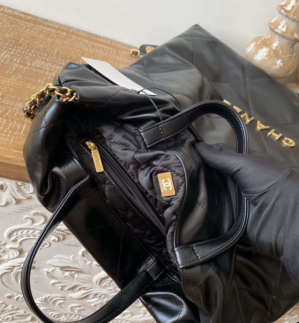 [REP 1:1] Large 22 Backpack Black/White For Women 19.9in / 51cm AS3313