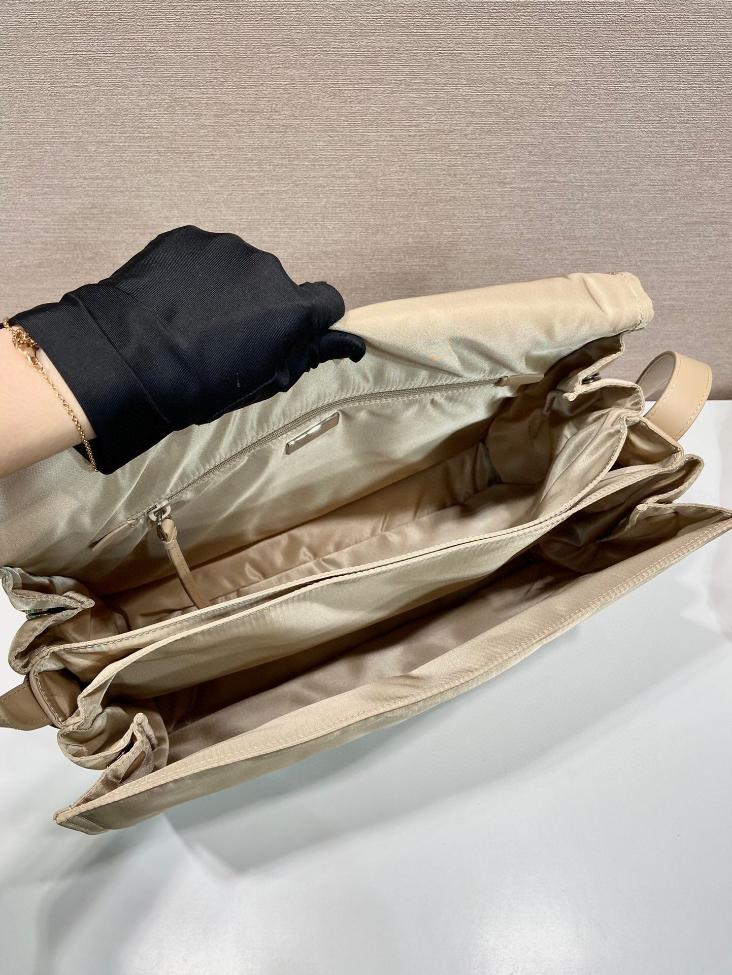 Large Padded Shoulder Bag In Beige For Women 14.1in/ 36cm 1BD256_RDLN_F0F24_V_OOO - Image 2