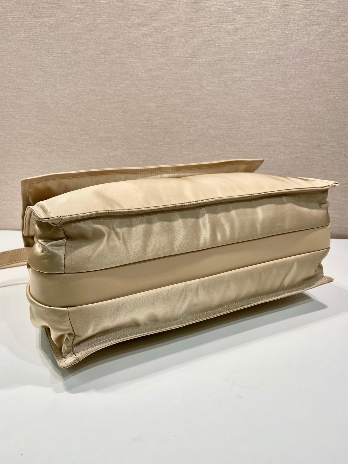 Large Padded Shoulder Bag In Beige For Women 14.1in/ 36cm 1BD256_RDLN_F0F24_V_OOO - Image 9