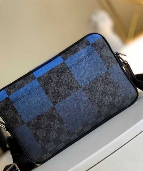 LC105 - Louis Vuitton Women’s Fashion Bag 