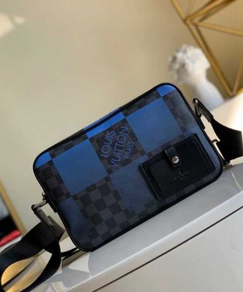 LC105 - Louis Vuitton Women’s Fashion Bag 