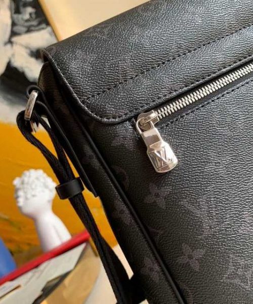 LC110 - Louis Vuitton Women’s Fashion Bag 