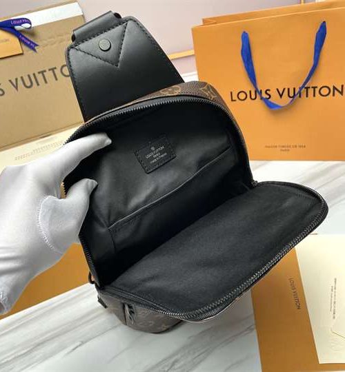 LC112 - Louis Vuitton Women’s Fashion Bag 