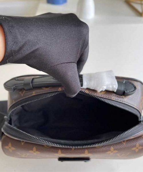 LC127 - Louis Vuitton Women’s Fashion Bag 