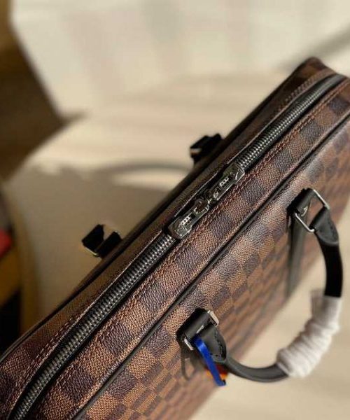 LC128 - Louis Vuitton Women’s Fashion Bag 