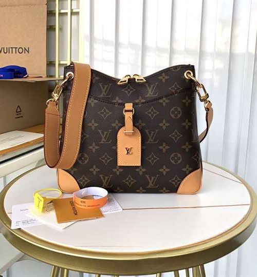 LC161 - Louis Vuitton Women’s Fashion Bag