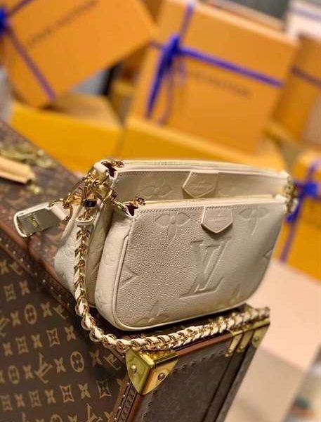 LC176 - Louis Vuitton Women’s Fashion Bag 