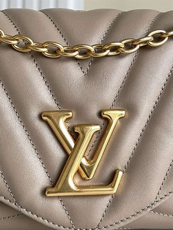 LC178 - Louis Vuitton Women’s Fashion Bag - Image 7