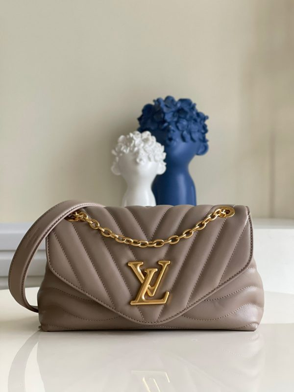 LC178 - Louis Vuitton Women’s Fashion Bag - Image 2