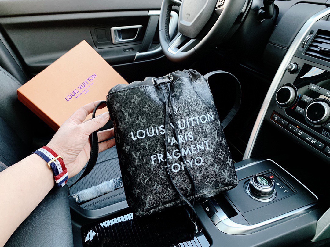 LC267 - Louis Vuitton Fashion Bag - Image 4