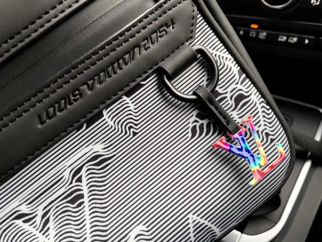 LC268 - Louis Vuitton Fashion Bag - Image 5