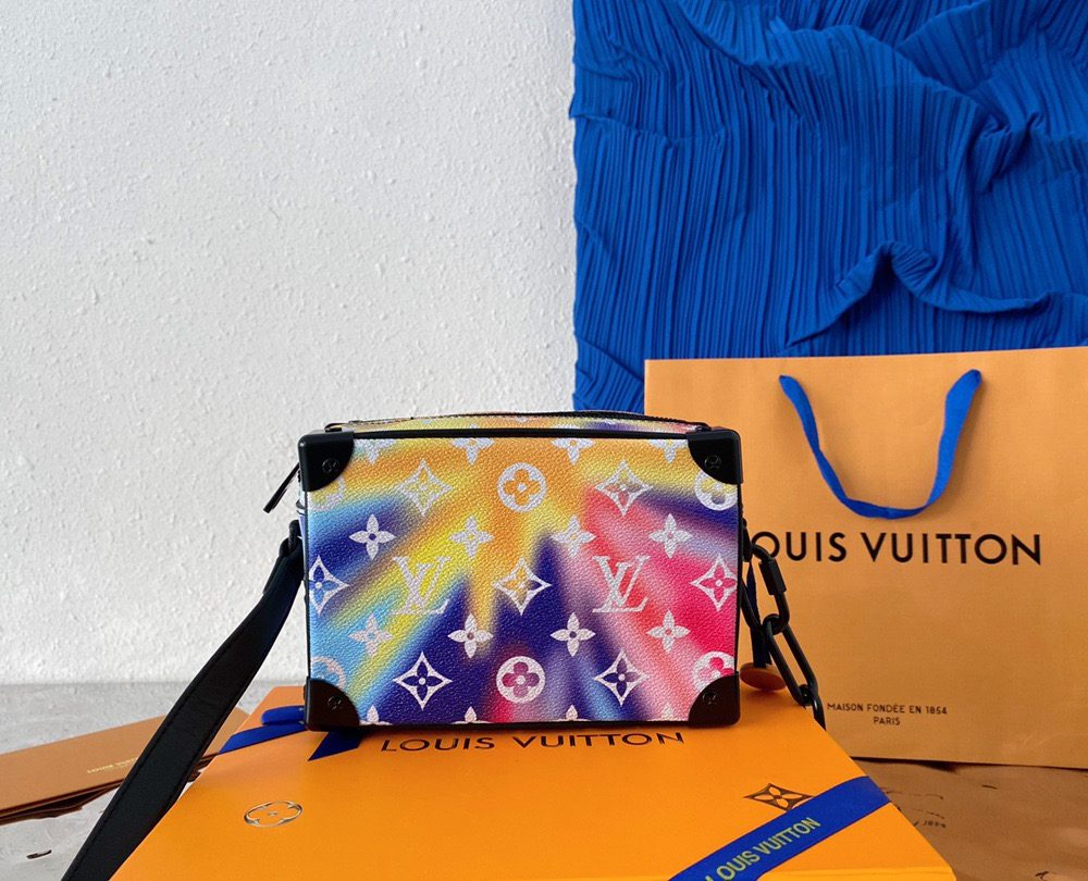 LC271 - Louis Vuitton Fashion Bag