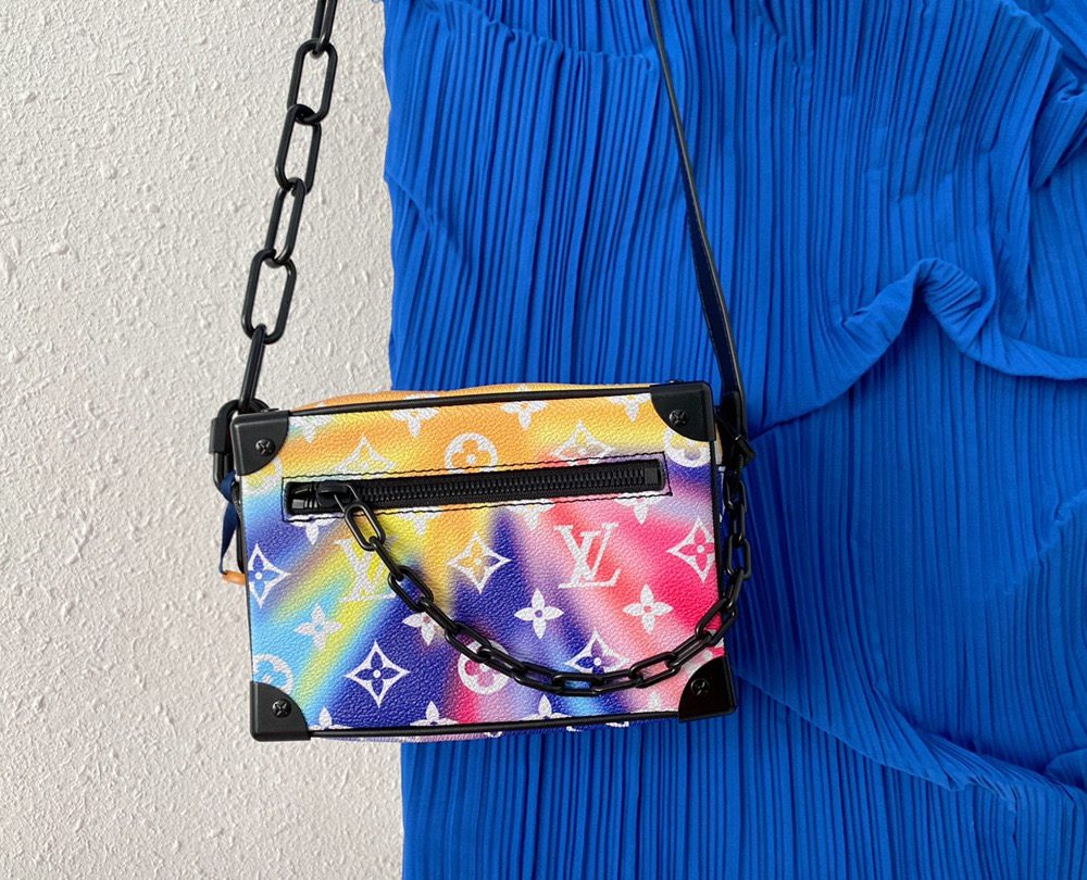 LC271 - Louis Vuitton Fashion Bag