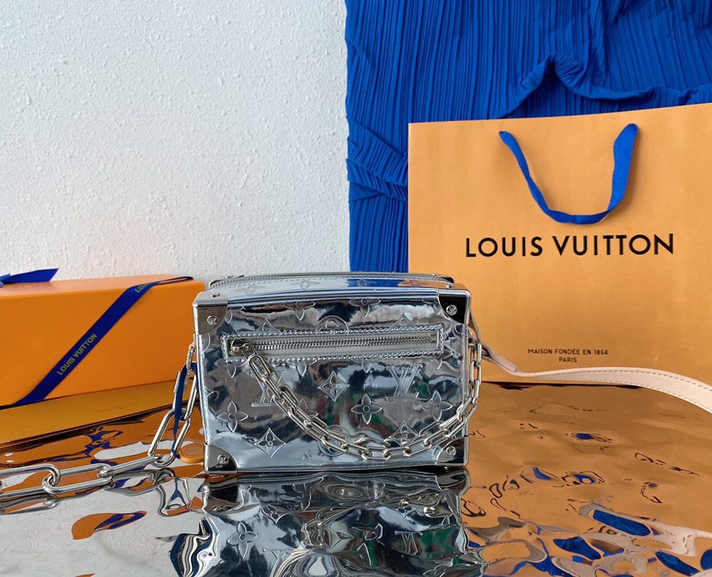 LC273 - Louis Vuitton Fashion Bag